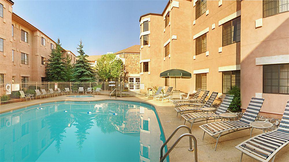 Embassy Suites By Hilton Flagstaff Exterior foto