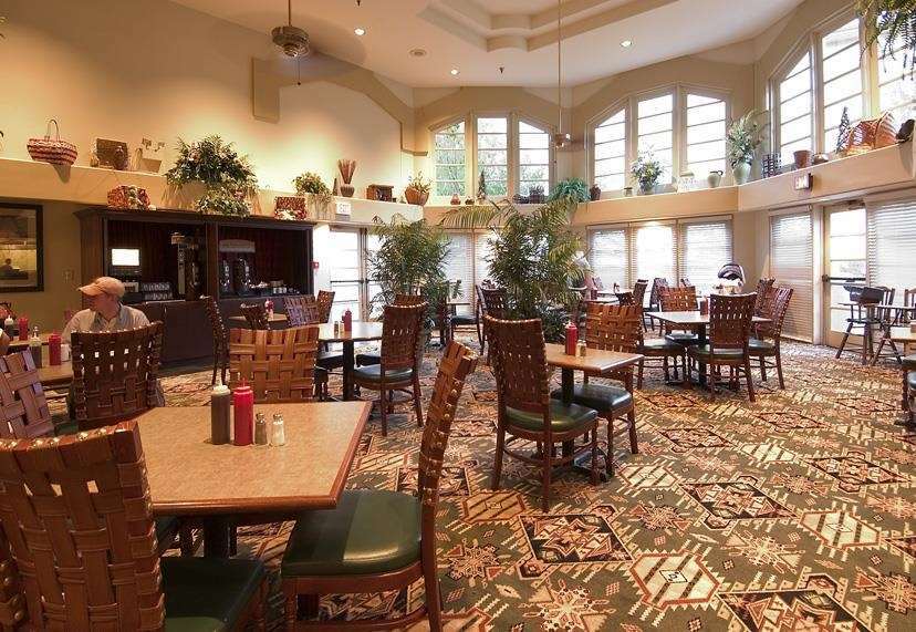 Embassy Suites By Hilton Flagstaff Restaurante foto